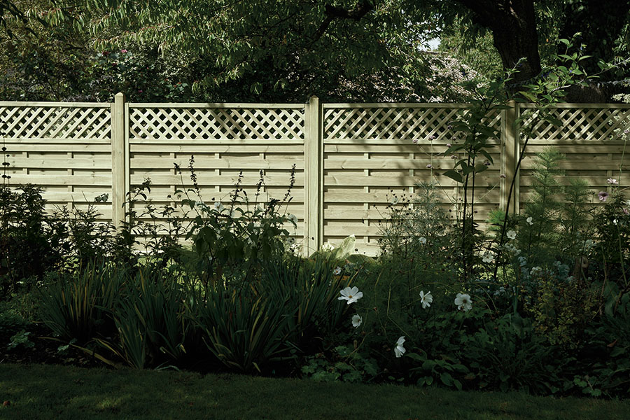 Horizontal Lattice Top - Image 2