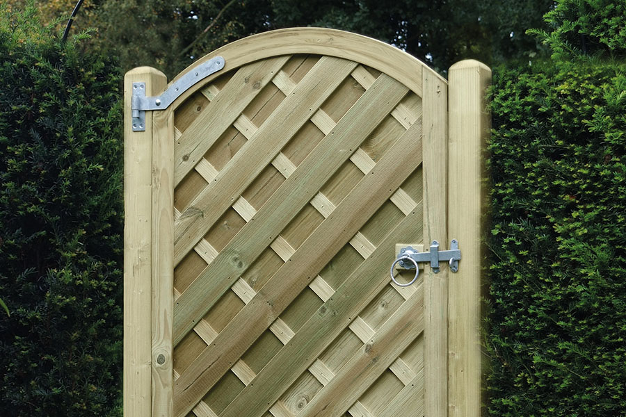 V Arched Gate